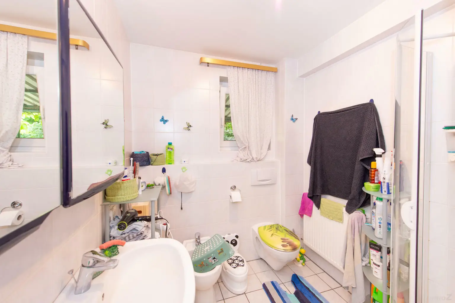 Exklusive Villa in bester Lage von Graz - privat, naturnah, perfekte Balance aus Komfort und Lebensqualität.