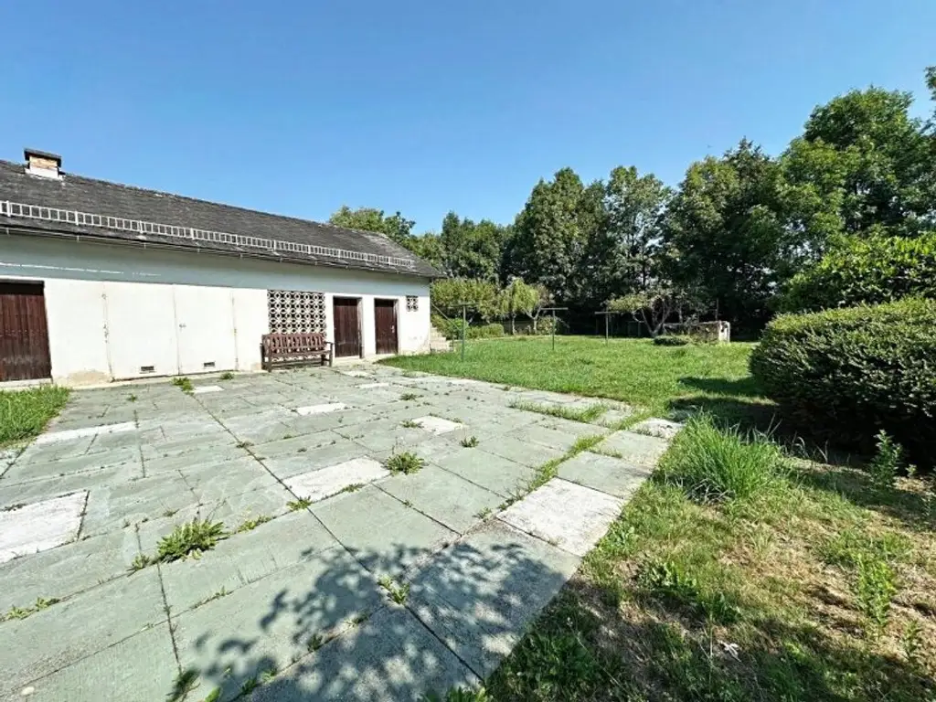 GRÜN. GROSSZÜGIG. VIELSEITIG. Einfamilienhaus mit Potential, 5 Zimmer, Wohnküche, 1139 m2 Grundstück, Wirtschaftsgebäude
