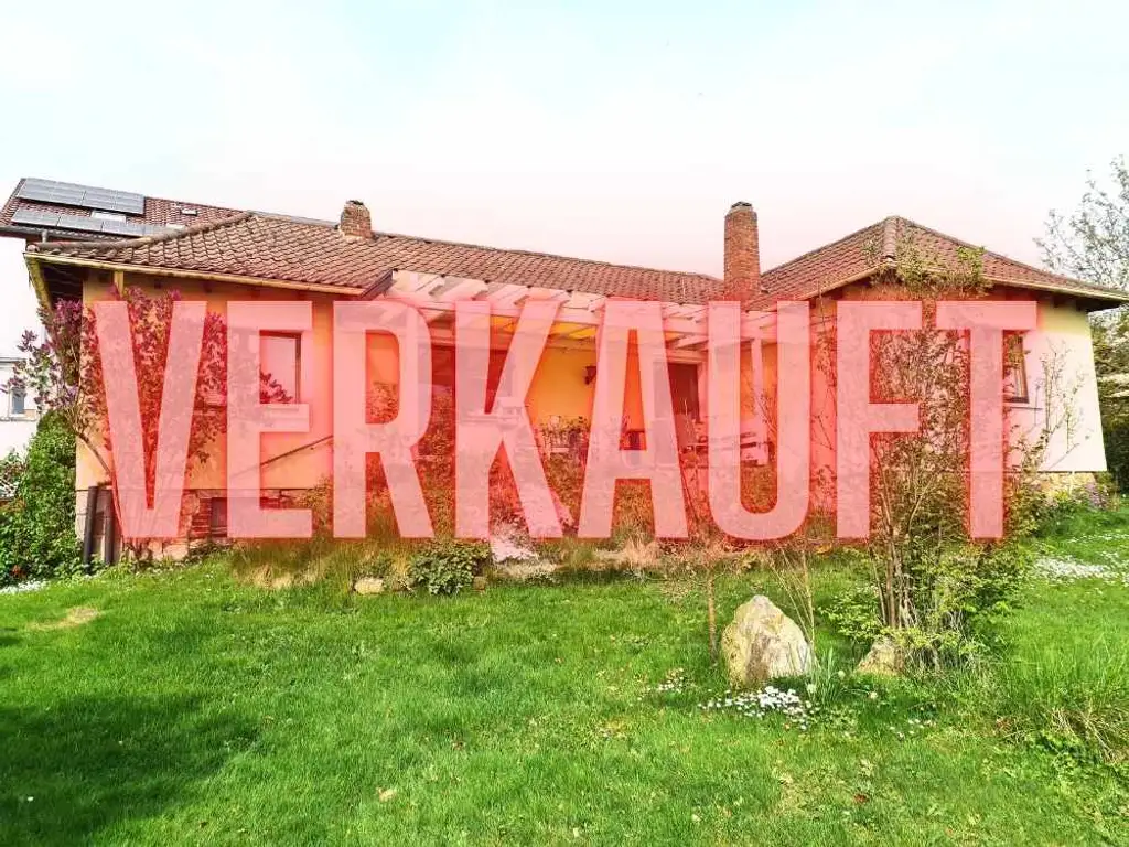 Ansprechender Bungalow mit Weitblick ins Grüne!