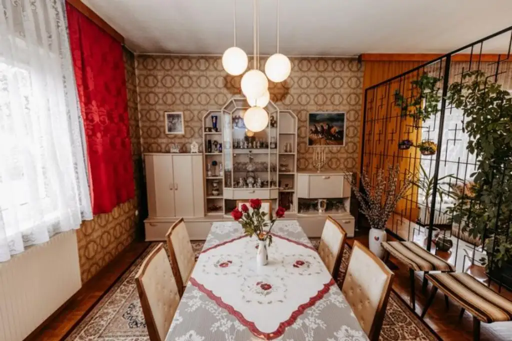 Lassen sie sich von diesem  zentrumsnahen Juwel inspirieren, hier ist der Urlaub zu Hause…