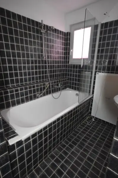 Badezimmer - Sanierungsbedürftiger Altbestand in bester Lage Kauf Aigen Salzburg