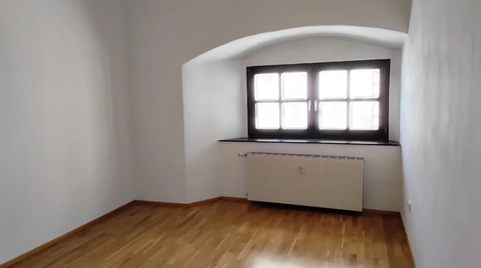 Eine attraktive 3-Zimmer-Wohnung mit ca. 99 m² im 2. Stock in Wels