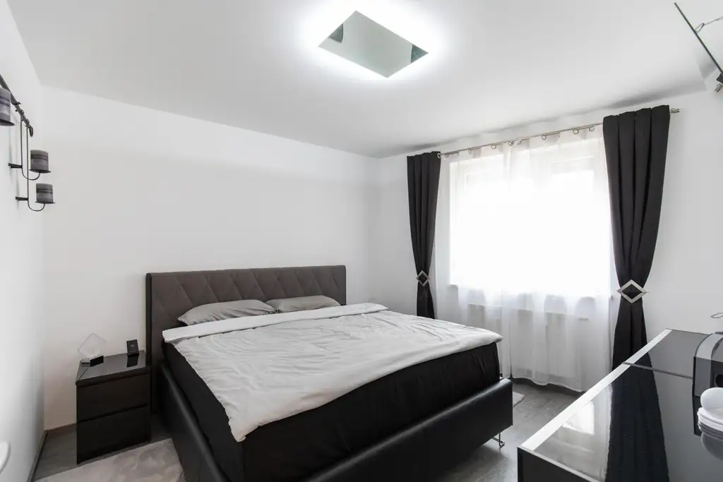 Traumhafte, barrierefreie Wohnung mit großem Garten und zwei Tiefgaragenplätzen