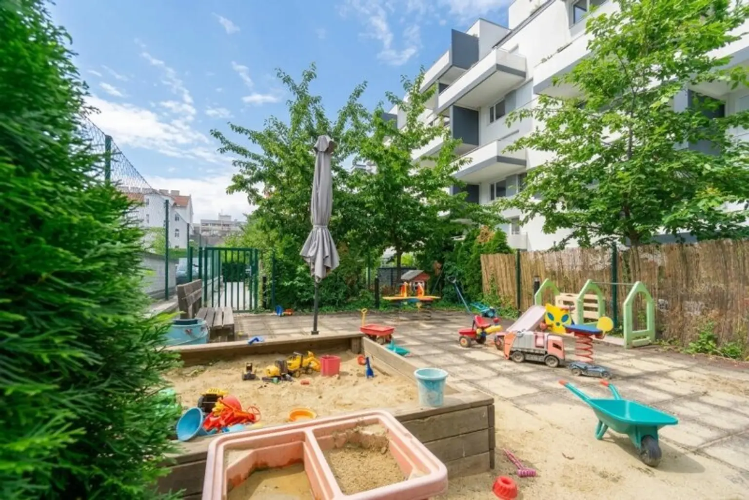 Gemeinschaftlich genutzter Spielplatz