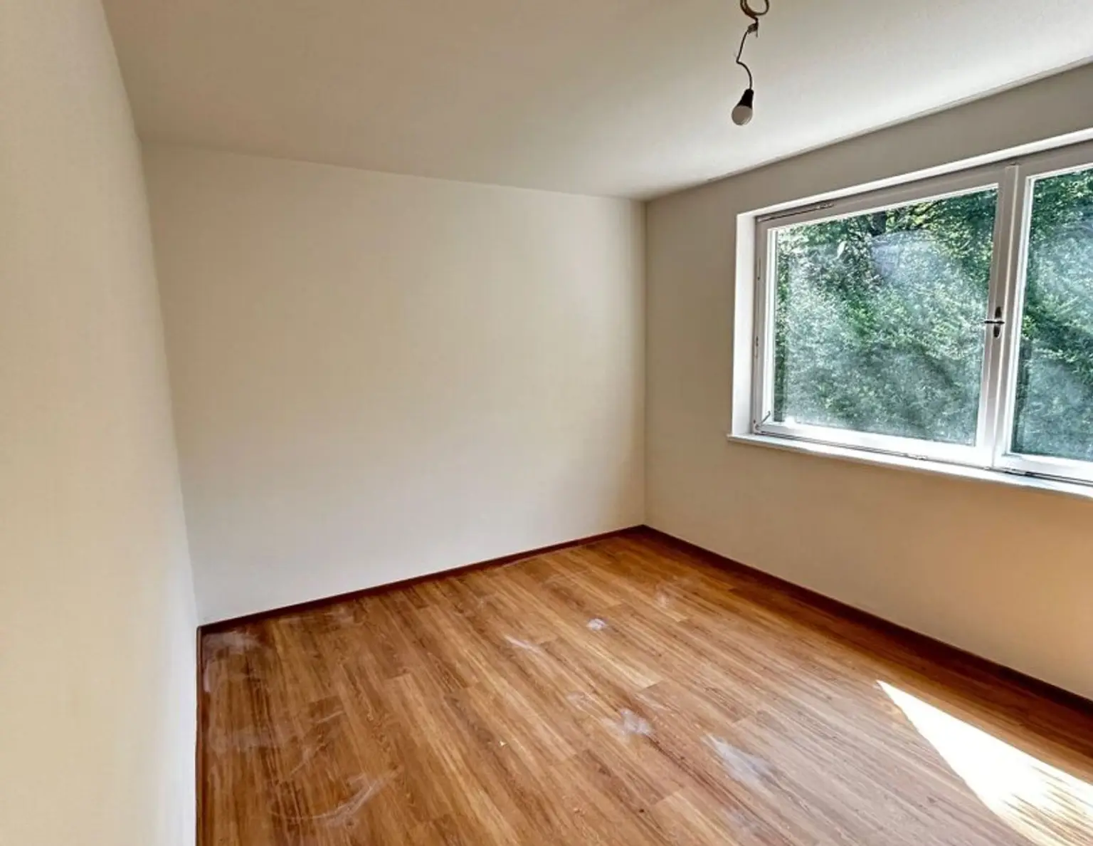 Flexible Büro-/Praxisfläche Nähe Plainstraße zu vermieten