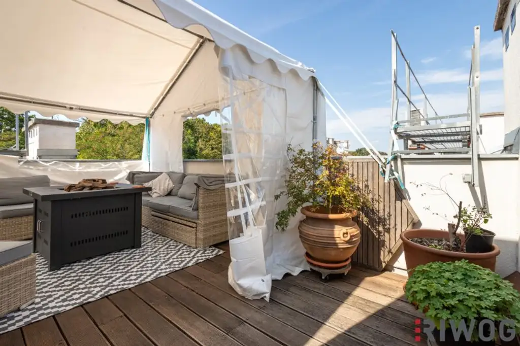 ROOFTOP LIVING - 32M² PRIVATE DACHTERRASSE MIT HOHE WARTE GRÜNBLICK - KLIMA - NÄHE U4