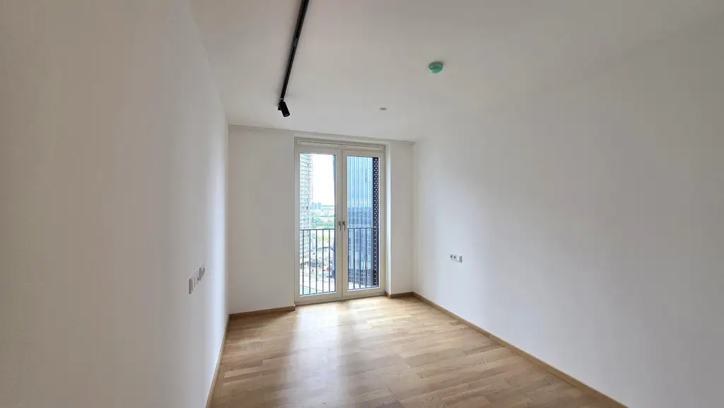 DC-FLATS: High-End-Apartment mit Mega-Ausblick!! ERSTBEZUG!!