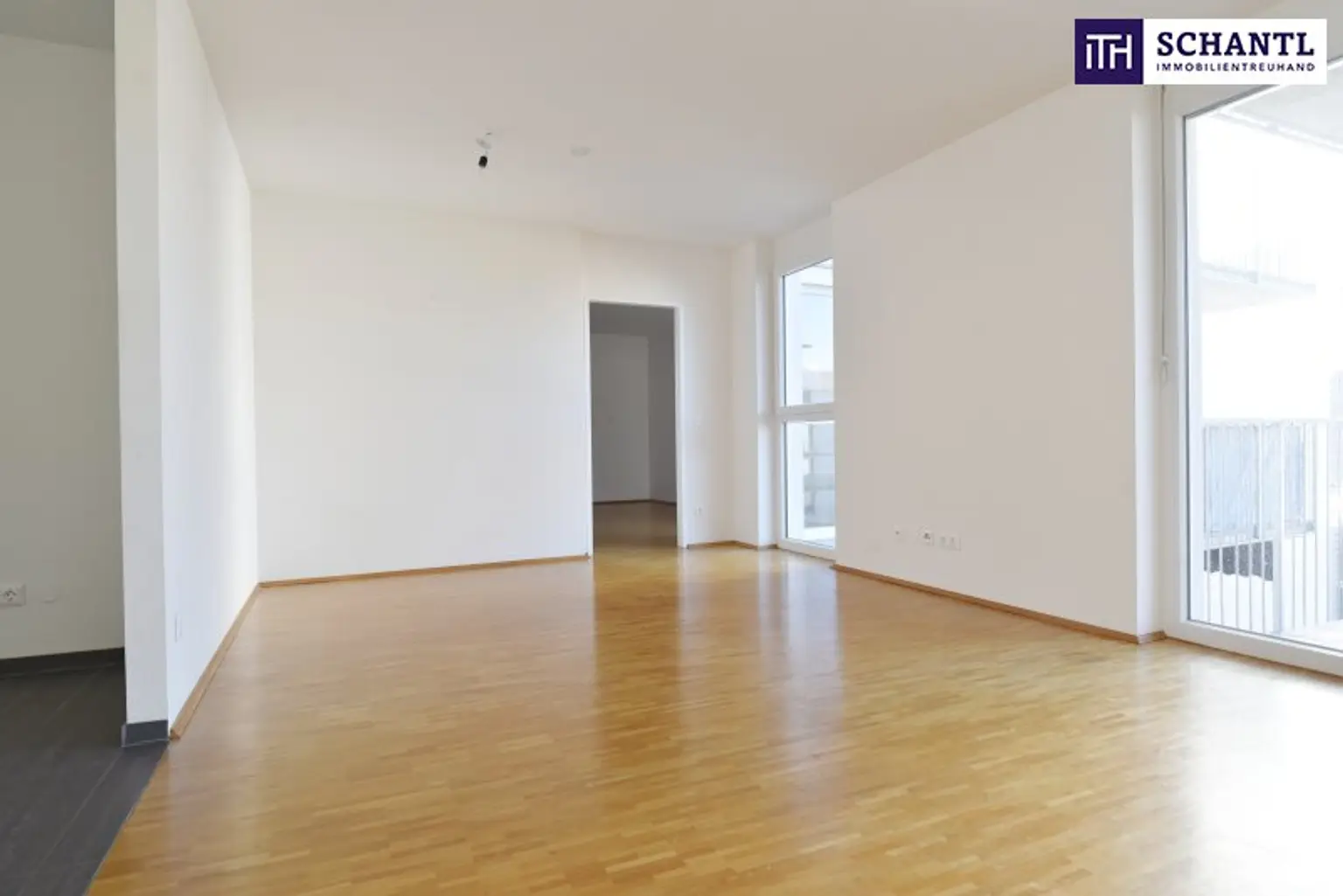 RUHIGE Innenhof-Eckwohnung, toll geschnitten, hell und freundlich, mit sensationell niedrigen Heizkosten - Erdwärme!