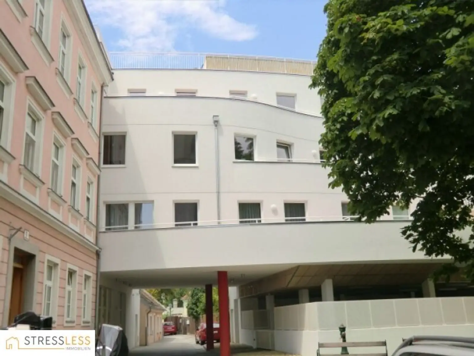 Exklusive 3-Zimmer Maisonette-Wohnung im Herzen von Korneuburg mit 2 Balkonen und imposanter Dachterrasse