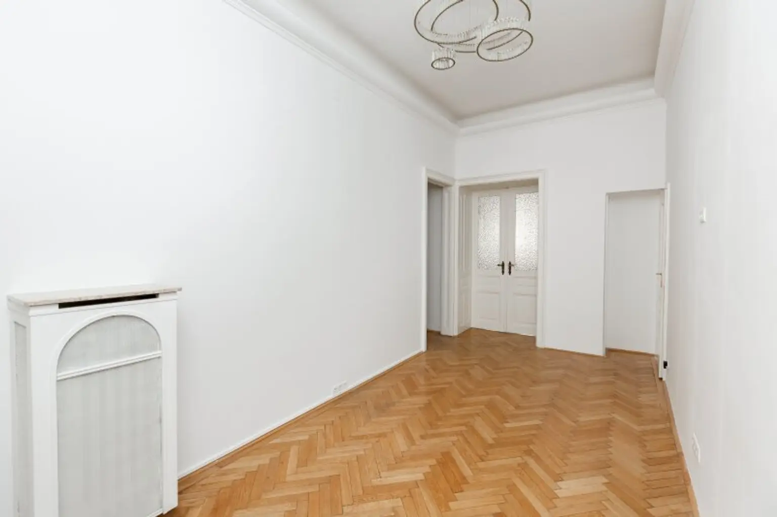 Großzügige, charmante 137 m² Altbauwohnung I perfekter Grundriss