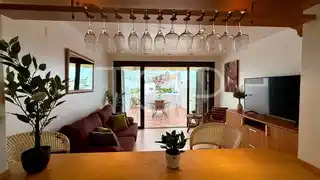 f4a3ea5e-cd0b-490e-ac52-2c0331eed425