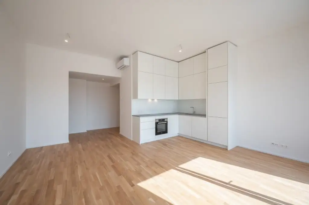 ++MOLLARD 50++ Außergewöhnliche 2-Zimmer-Wohnung mitten im Herzen der Stadt