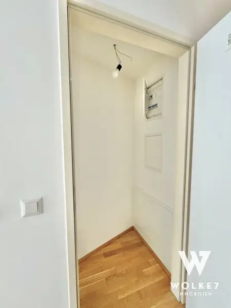 Wunderschöne 2 Zimmer mit 2 Aussenflächen | Ruhig & hell | gut aufgeteilt | U1 Kagraner Platz
