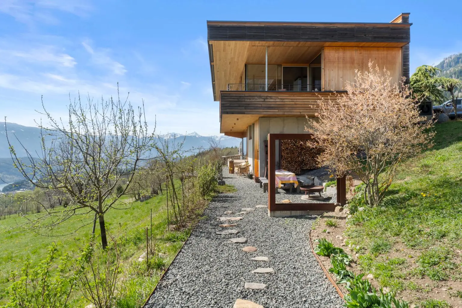 Architektenhaus in bezaubernder Aussichtslage