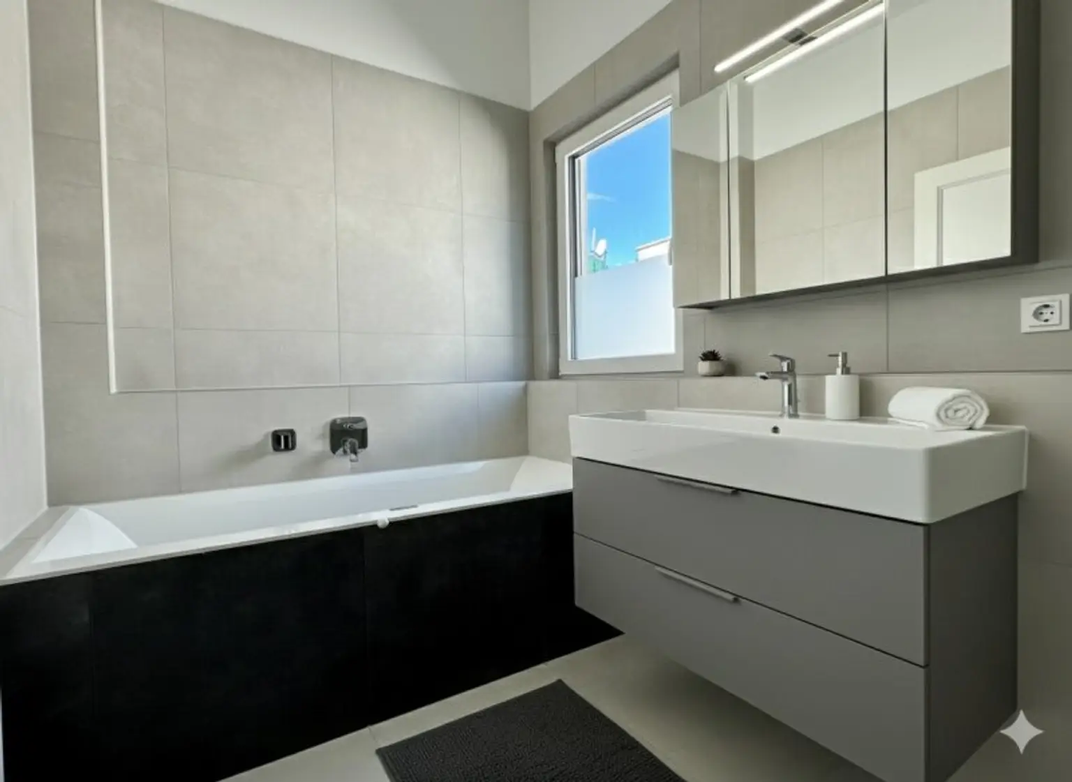 Badezimmer Vorschlag mit Unterschrank