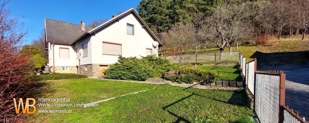 Panorama 200m² WFL, 2 Wohngeschoße, großer Garten, Obstbäume, Wald