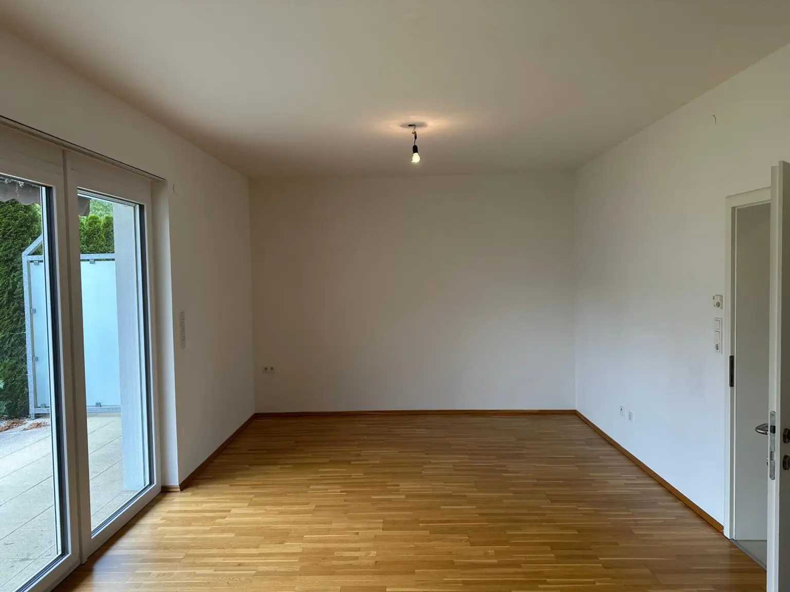 Charmantes Reihenhaus - Provisionsfrei für den Mieter!