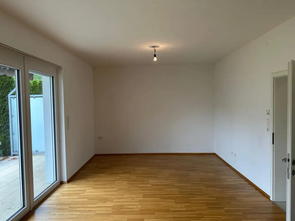 Charmantes Reihenhaus - Provisionsfrei für den Mieter!