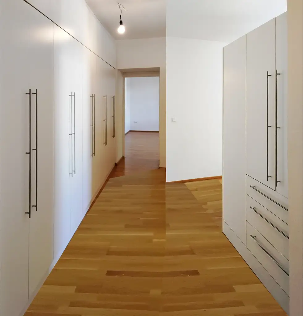 Attraktive 3-Zimmer-Wohnung mit ca. 99 m² im 2. Stock in Wels