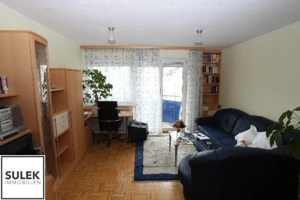 **VORMERKEN** ab Oktober: ruhige 2 Zimmer Wohnung mit praktischem Grundriss & Balkon (hofseitig)  & mit Stellplatz - Nähe Spengergasse // Matzleinsdorfer Platz