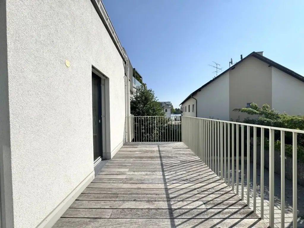Wohntraum an der Alten Donau - hochwertiger Erstbezug in ruhiger Sackgasse - Außenstellplatz bereits inklusive! Baurechtsgrund