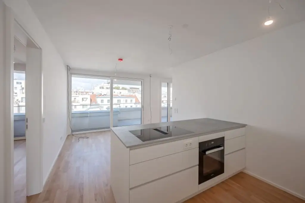 ++MOLLARD 50++ Stylish 3-room Apartment in Prime City Location (1/25)