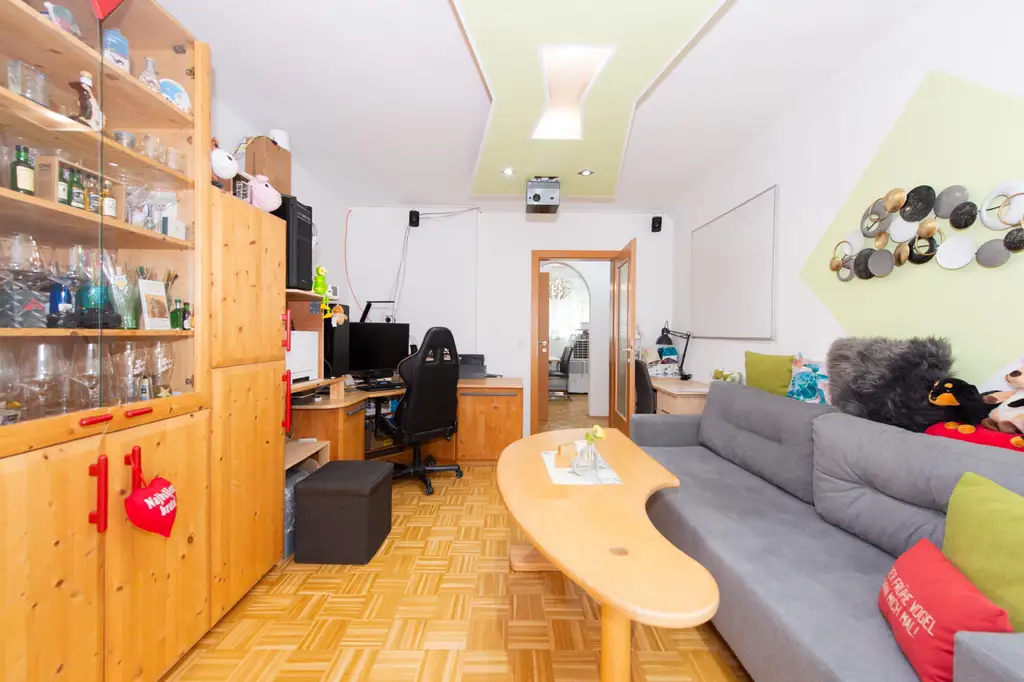 Eigentumswohnung mit vielen Vorzügen – Loggia-Balkon, moderner PV-Anlage & Smart-Home-System!