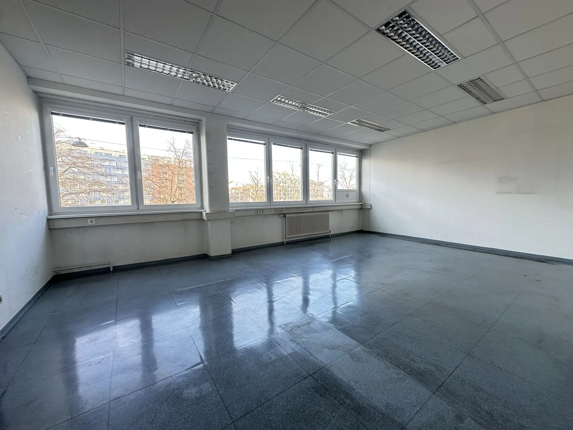 20260226_125553416_iOS