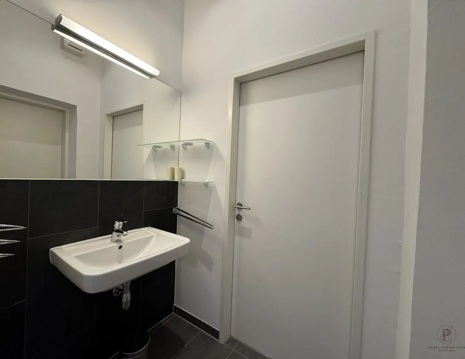 * 2 Zimmer Altbauwohnung Nähe Griesplatz - Griesgasse *