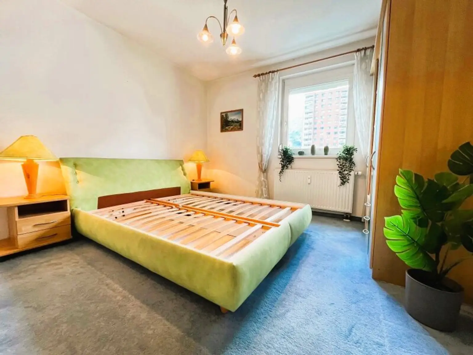 WOHNEN MIT AUSBLICK: Wunderschöne 3-Zimmerwohnung mit 2 verglasten Balkonen nahe Stadtgrenze von INNSBRUCK!