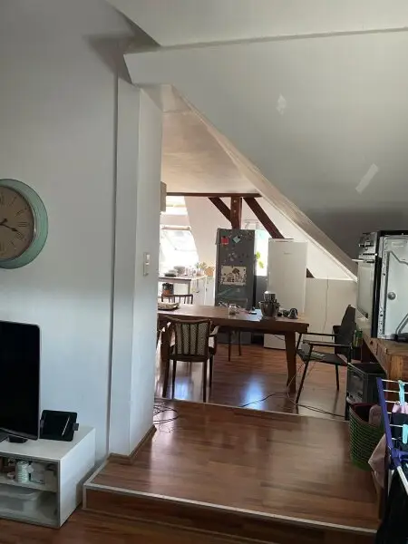 Exklusive Stadtwohnung mit großzügiger Fläche, 5 Zimmer und hochwertiger Ausstattung - Perfekt für Familien!
