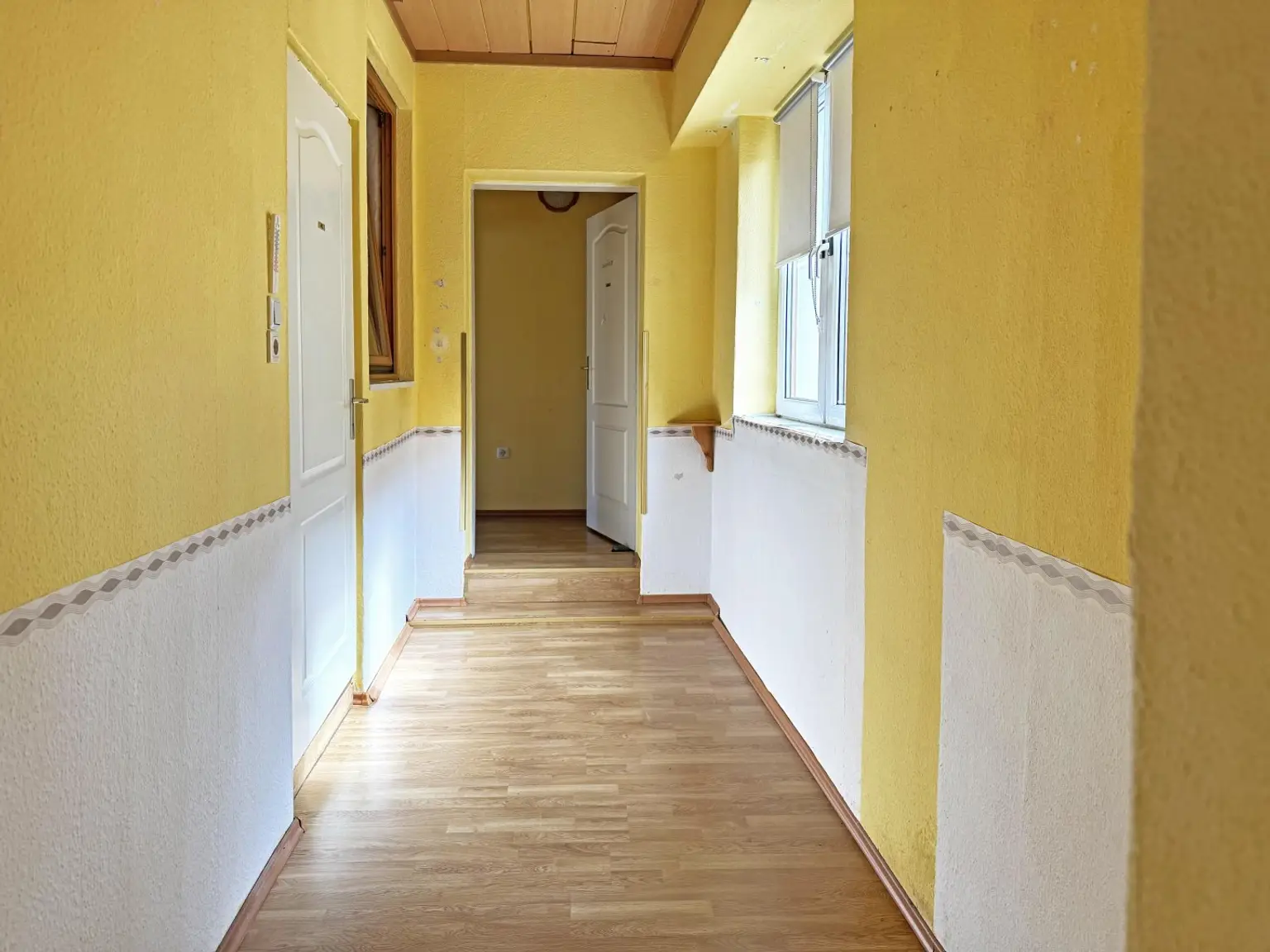 "Eckgrundstück - Haus/Bungalow mit schönem Garten!"