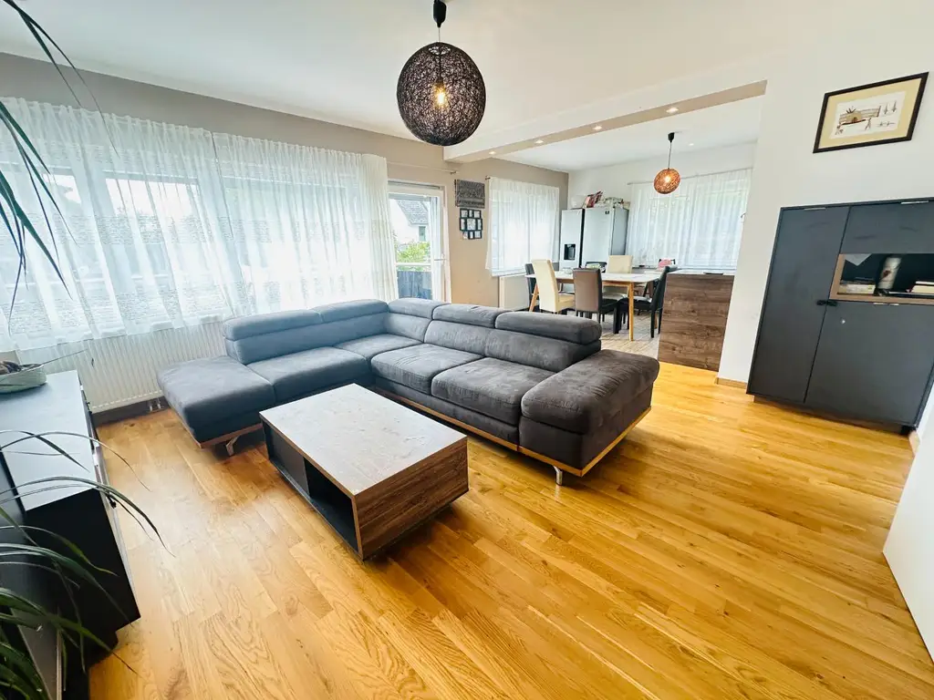 Hochwertig modernisiertes Wohnhaus auf großem Grundstück in Gratwein