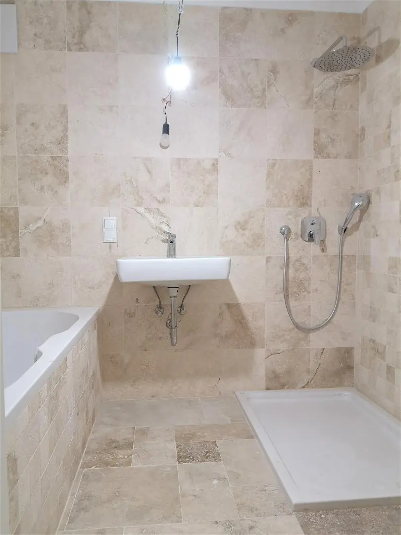 Barrierefreie, sehr sonnige Gartenwohnung mit 4 Zimmer - In bester und sehr beliebter Wohngegend im grünen Ober St. Veit.