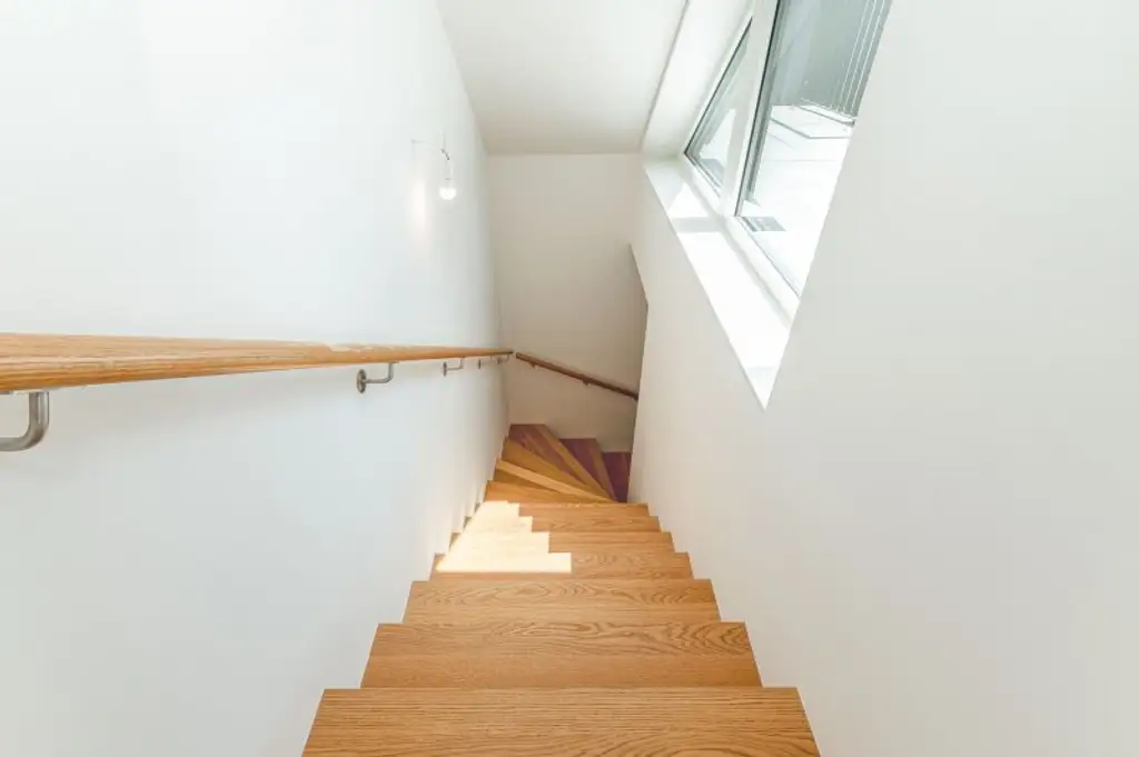 3-Zimmer-Maisonette mit Dachterrasse nahe Rochusmarkt zu vermieten!
