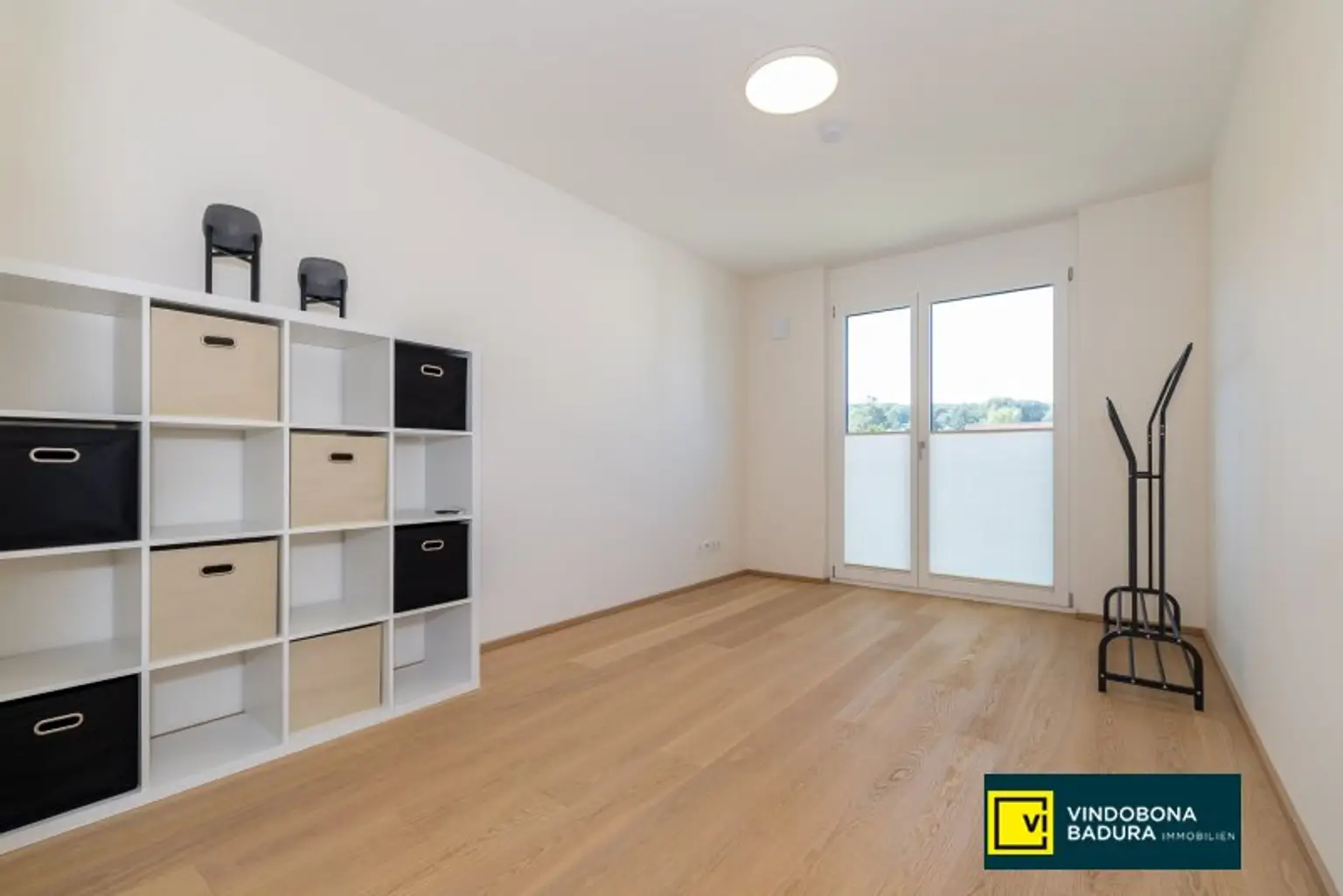 Wohnjuwel in Hietzing: Großzügige 5-Zimmer Wohnung mit Balkonterrassen, Fernblick & Garagenplatz