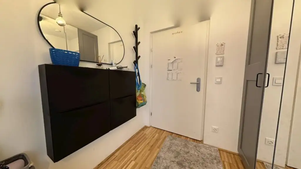 +NEU+ Ihr liebevoller und hochwertiger Rückzugsort im Grünen – Sonnige 3-Zimmer-Wohnung mit Balkon & bester Anbindung