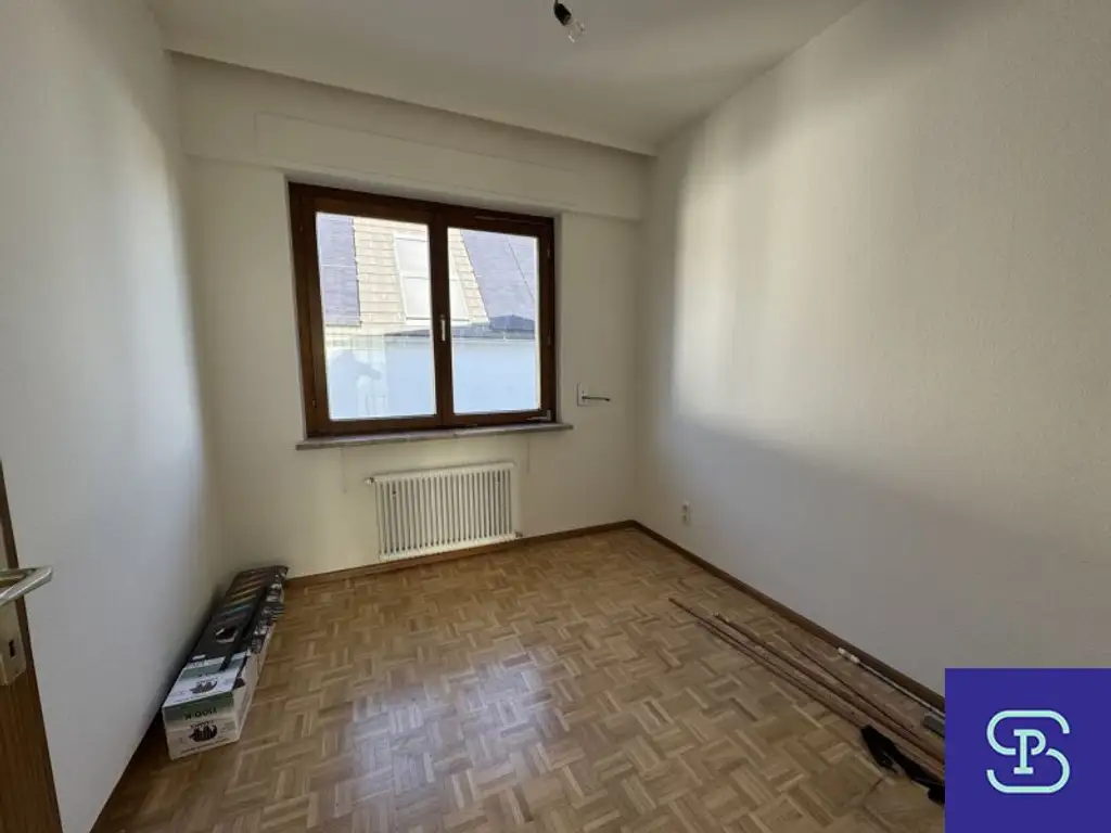 Provisionsfrei: Renoviertes 160m² EFH + 80m² Keller und wunderschönem Garten in Top-Grünlage - 1130 Wien