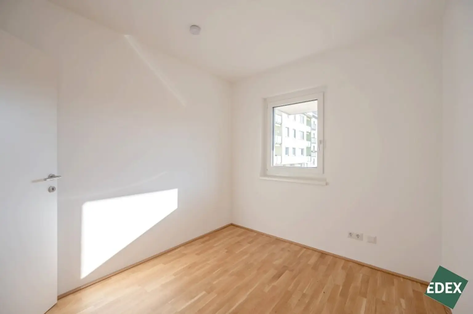 ERSTBEZUG | Sonnige 3-Zimmer-Maisonette-Wohnung mit Garten