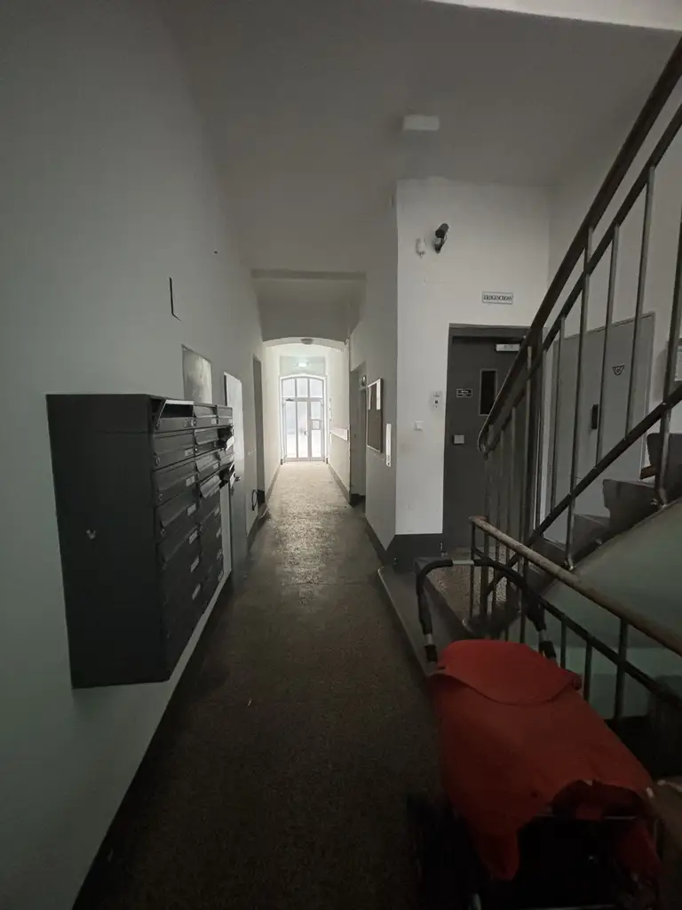 Großzügig geschnittene 3 Zimmer Wohnung in Toplage 1100 Wien Fussgängerzone !