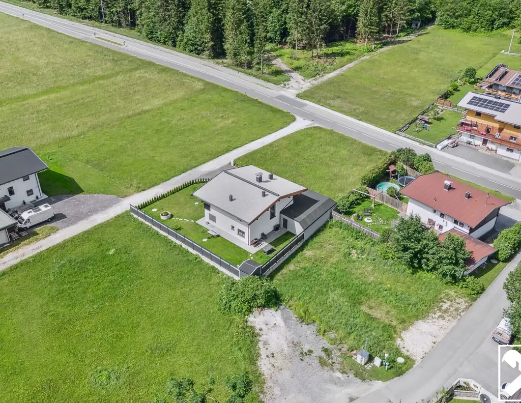 Ebenes Baugrundstück in idyllischer Lage