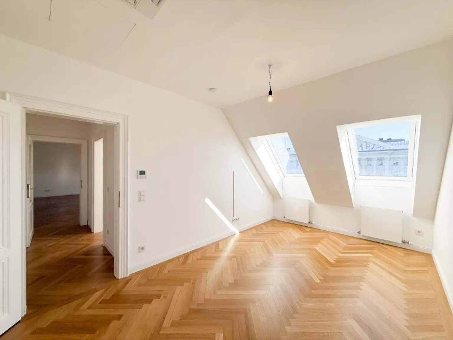 Exklusive 3-Zimmer-Dachgeschoßwohnung mit Klimaanlage und Dachterrasse – Kärntner Ring, 1010 Wien