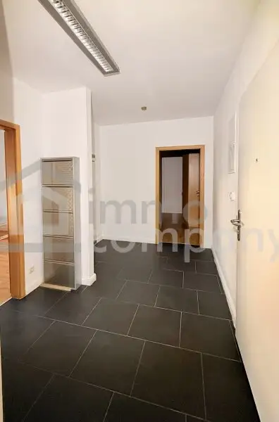 Räumige und helle Wohnung zu vermieten