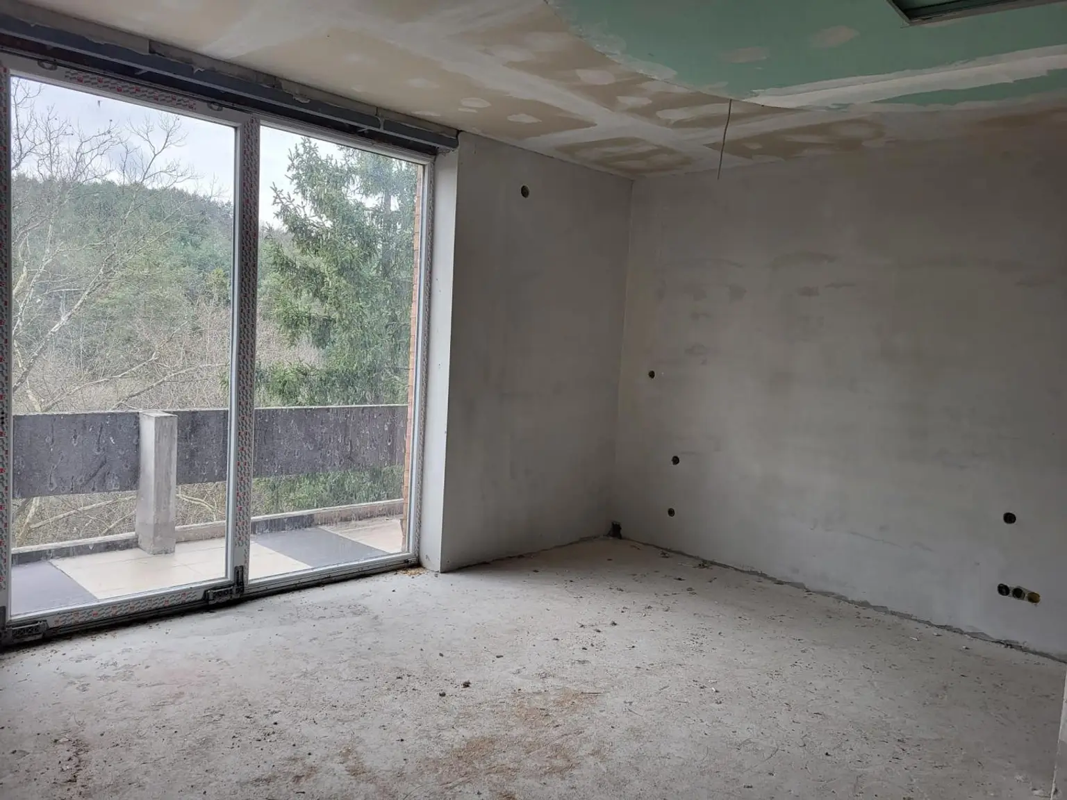 Bükkszék Hotel, Liegenschaft (9)