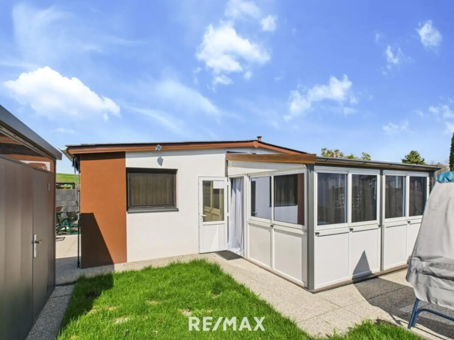 Mobilheim mit Garten