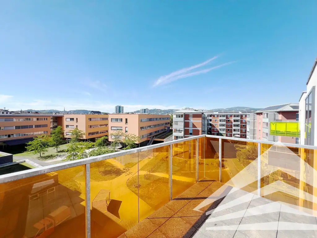 SQUADRO - teilmöblierte westseitige 3-Zimmer Wohnung mit Balkon in zentraler Lage!