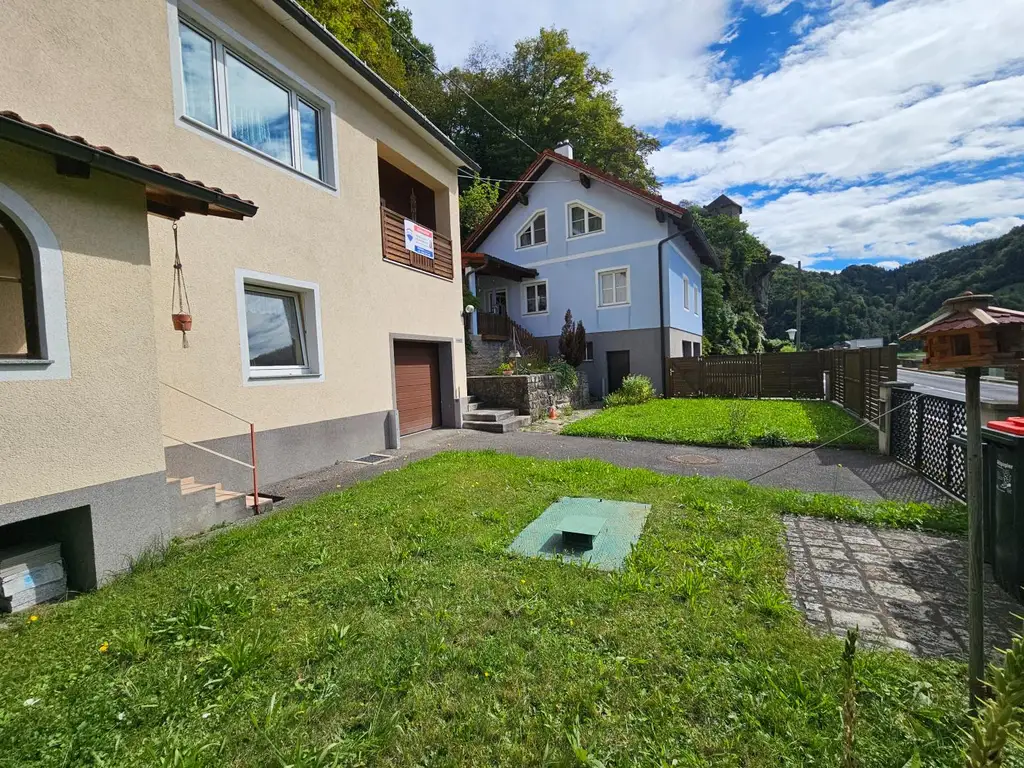Haus im Wohnungseigentum mit herrlichem Donaublick