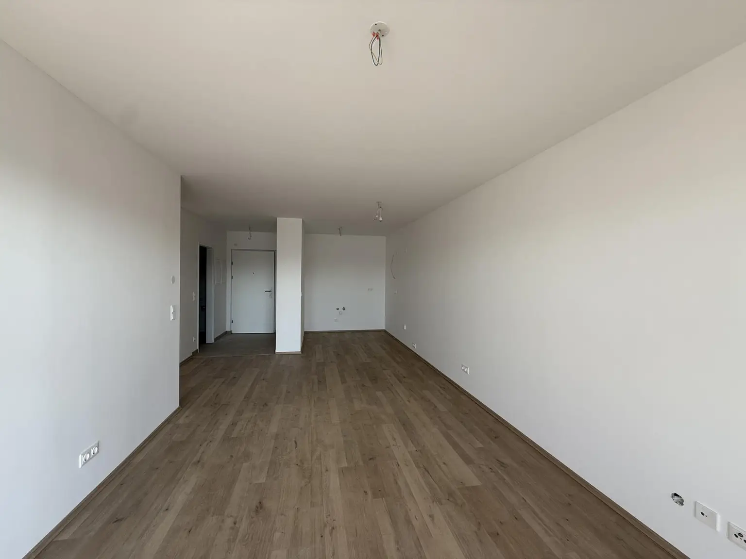 Haus_1_Top_10_Wohn_und_Küchenbereich