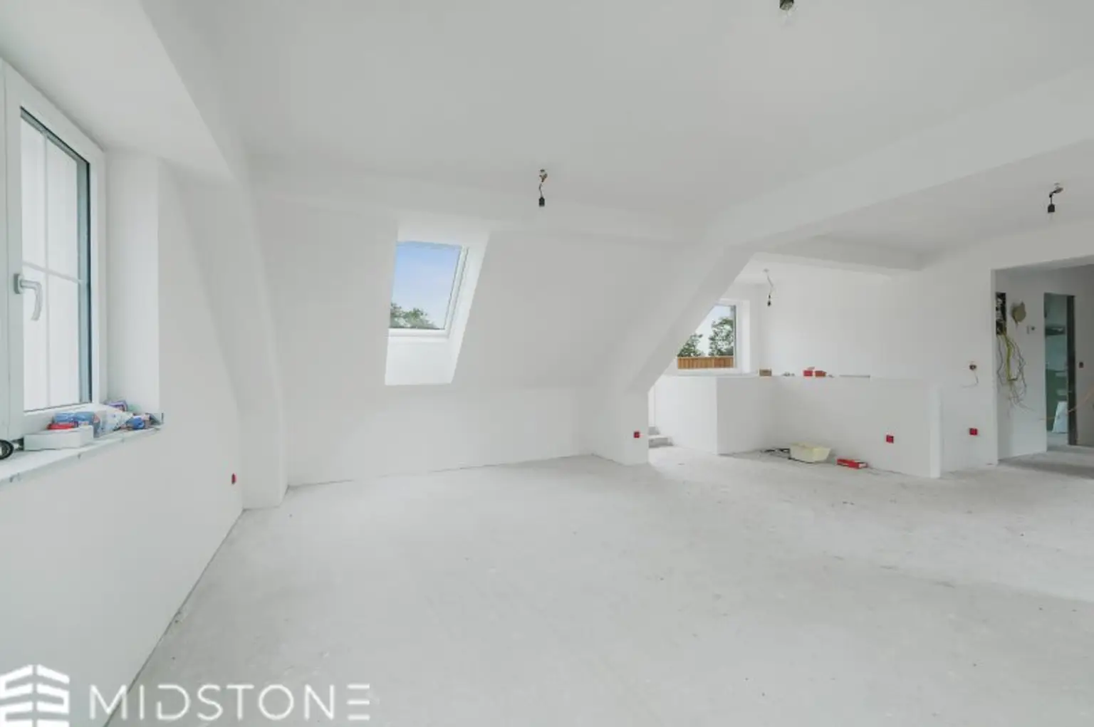 *Moderne 4-Zimmer-Wohnung in Landersdorf* – Vollsaniert mit Terrasse und 2 Stellplätzen