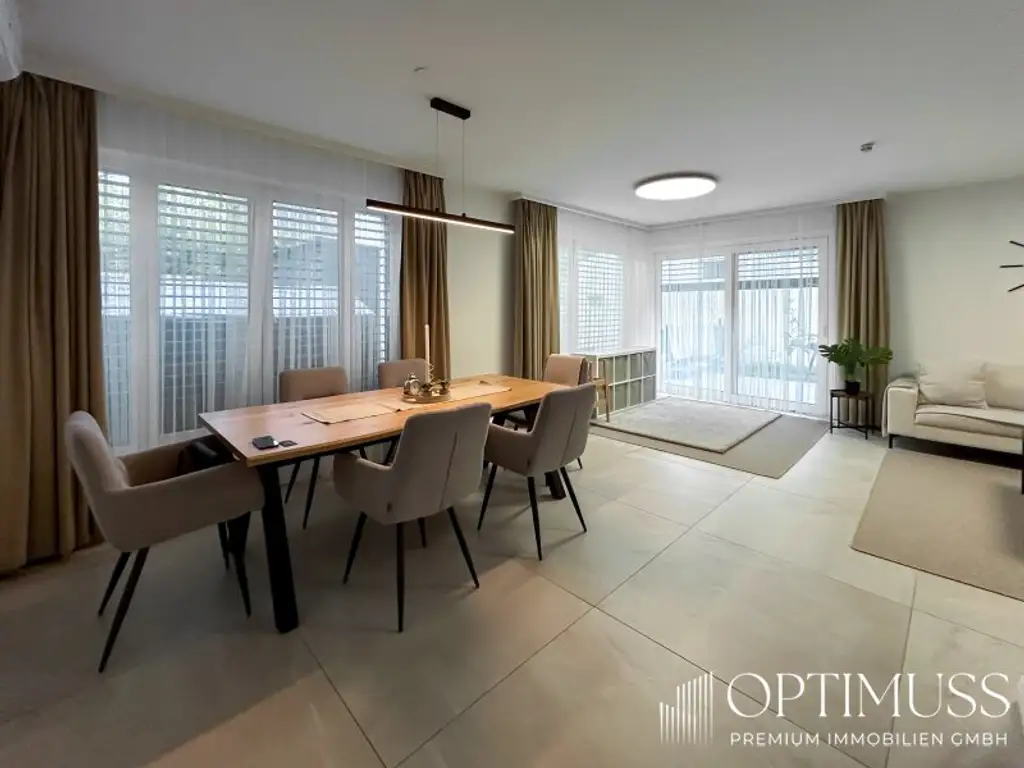 Moderne Doppelhaushälfte mit Terrasse, Pool , Garten & hochwertiger Ausstattung - Exklusives Wohnen in Gerasdorf !